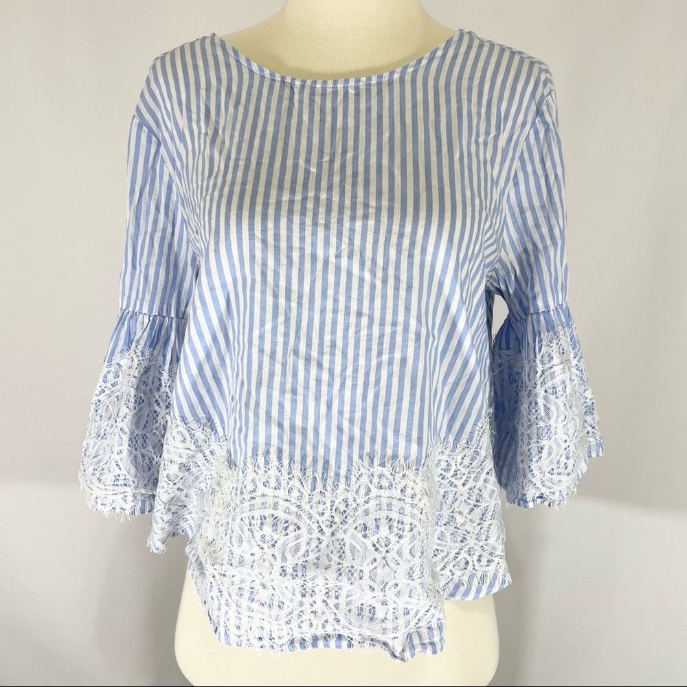 After Market 100% Cotton Blue and White Striped Lace Trim Long Sleeve Size S